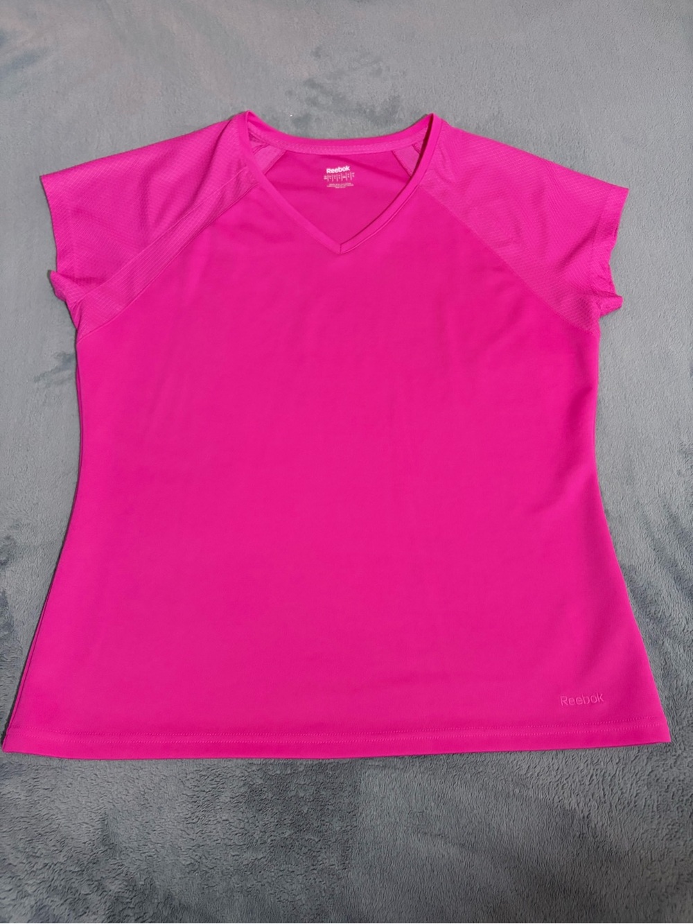 Reebok Women’s Bright Pink V-Neck Short Sleeve Tee